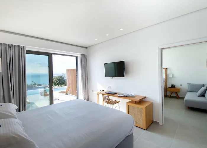 Messinian Icon & Hotel 5*