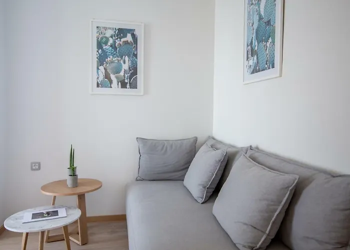 Messinian Icon & 5* Kalamata