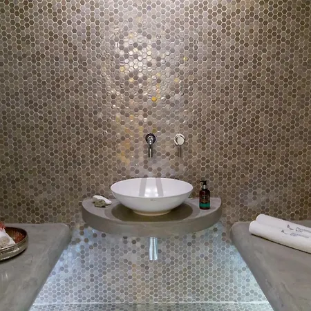 Messinian Icon & Kalamata