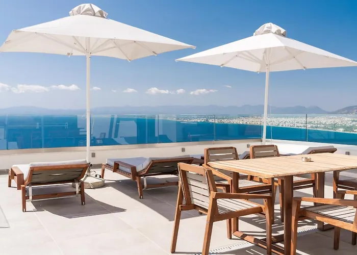 Messinian Icon & فندق