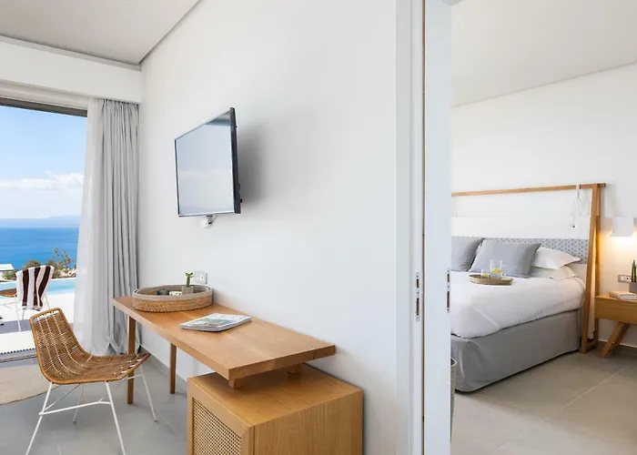 Messinian Icon & Hotel