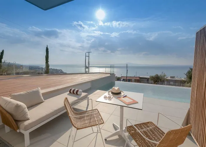 Messinian Icon & كالاماتا