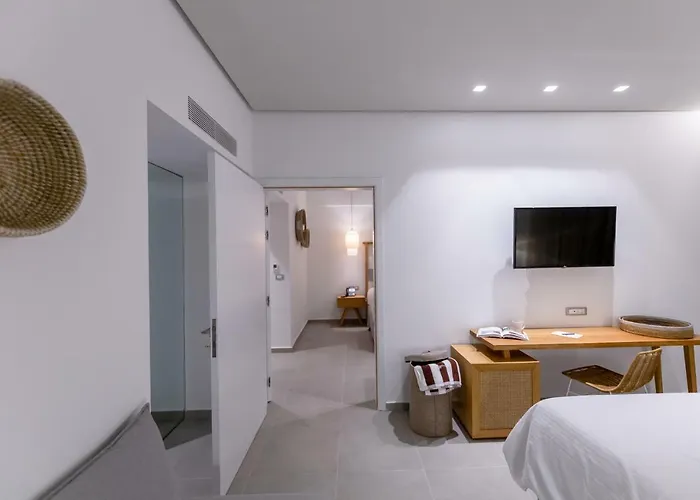 Messinian Icon & Calamata